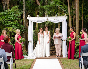 Marry Me Marilyn Ronja & Emily Wedding Pethers Rainforest Retreat Mt Tamborine